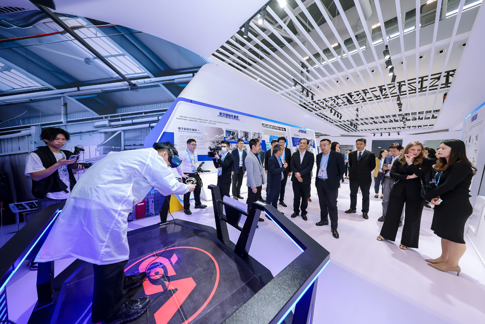 333���� - ��̬�ȵ������Ż�